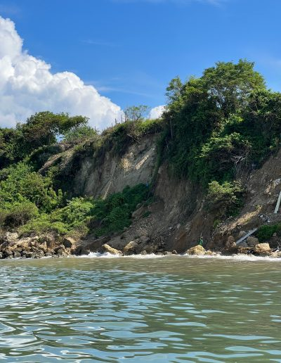 03e5ba95eb7a63db949247570dfbdab57e24f941